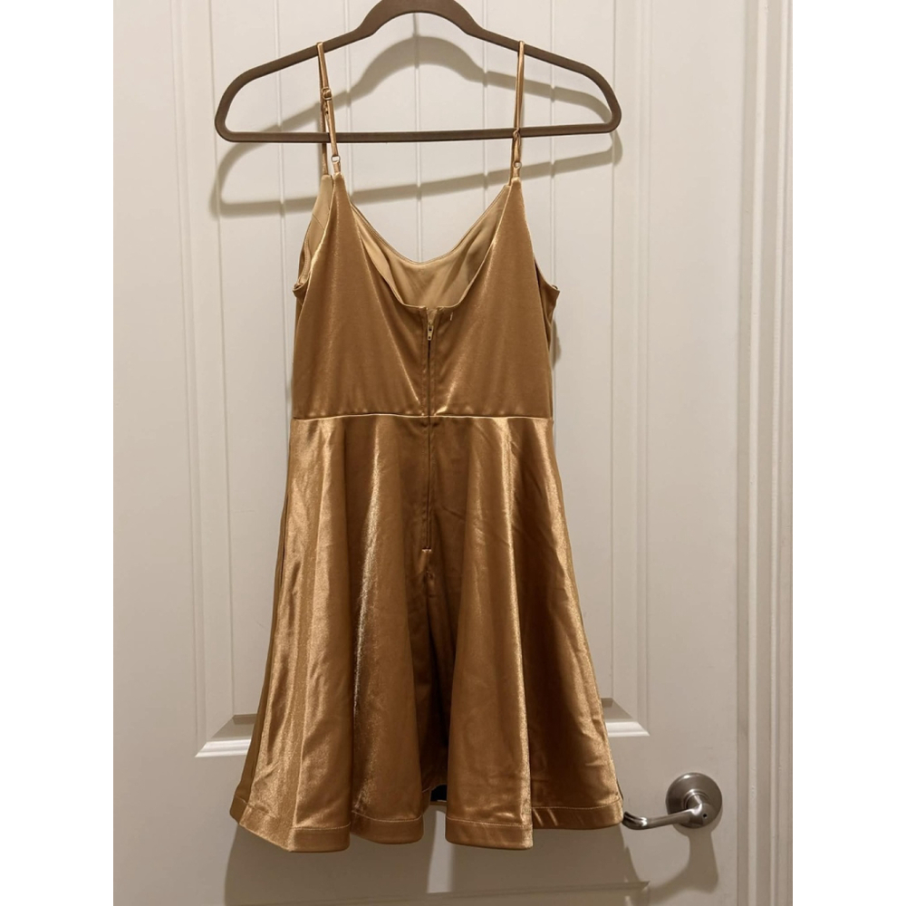 City Studio JUNIORS Satin Like Dark Gold Mini Flare Cocktail Dress SZ 9 / 10 - Picture 9 of 16